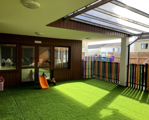 Buttons n Bows Creche 4